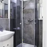 Loft Aparthotel 4*