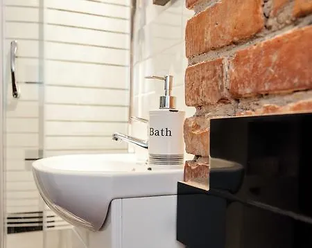 Loft - Centrum - Bezplatny Parking 4*