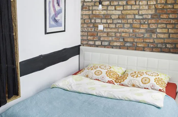 Apartahotel Loft - Centrum - Bezplatny Parking 4*